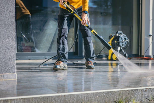 Best Deck Pressure Washing  in Okolona, MS